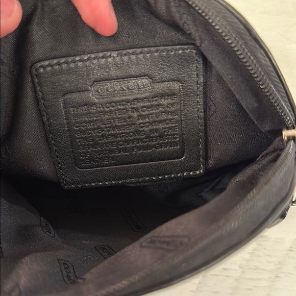 Vintage Coach Black Dome Cosmetic Bag Sleek Design - Picture 8 of 8